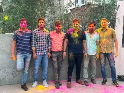 Holi 2022