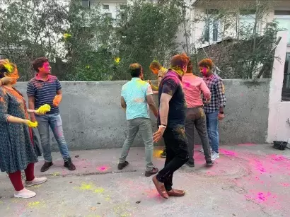 Holi 2022